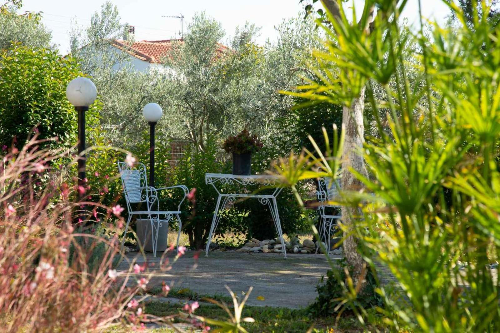 Pond And Pines, By Nice House By The Sea! 埃帕诺米 外观 照片
